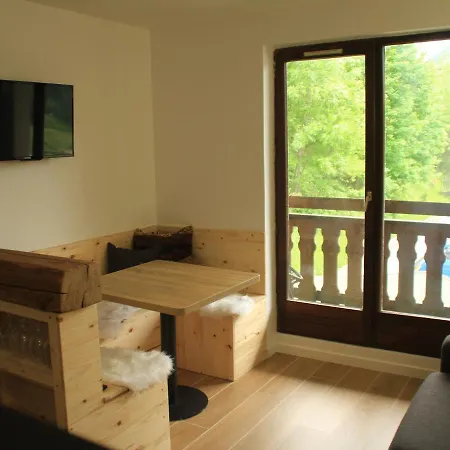 Studio Châtel, 1 Pièce, 4 Personnes - Fr-1-200-359 Châtel